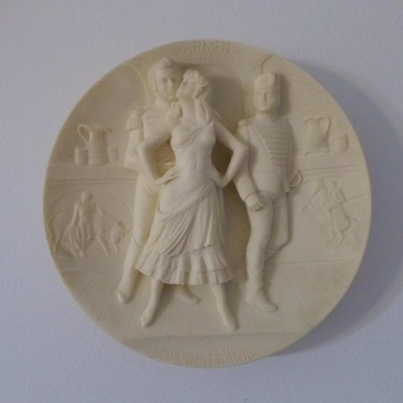 Carmen Opera By Composer Georges Bizet 3-D Wall Plaque / Plate - Picture 1 of 3